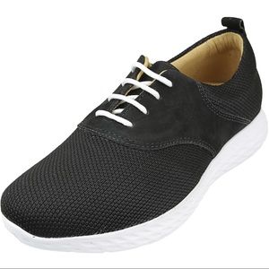 Driver Club USA Womens Leather Sneakers, Sz 7, NEW